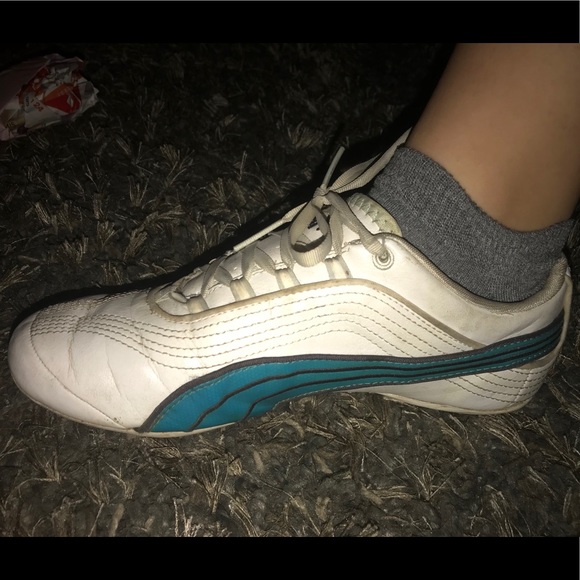 White and Blue Puma Tennis Shoe - Picture 5 of 6